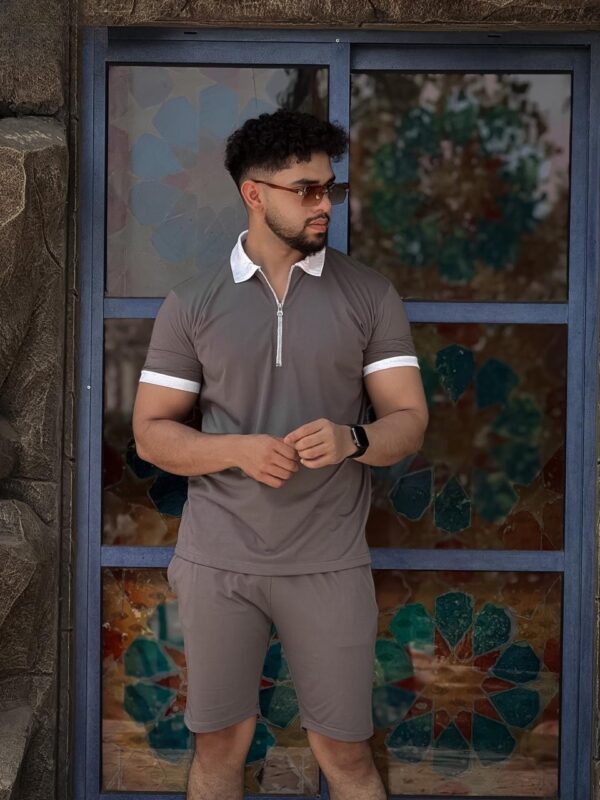 Bold Contrast Collar Short Suit with Front Zipper - Image 6